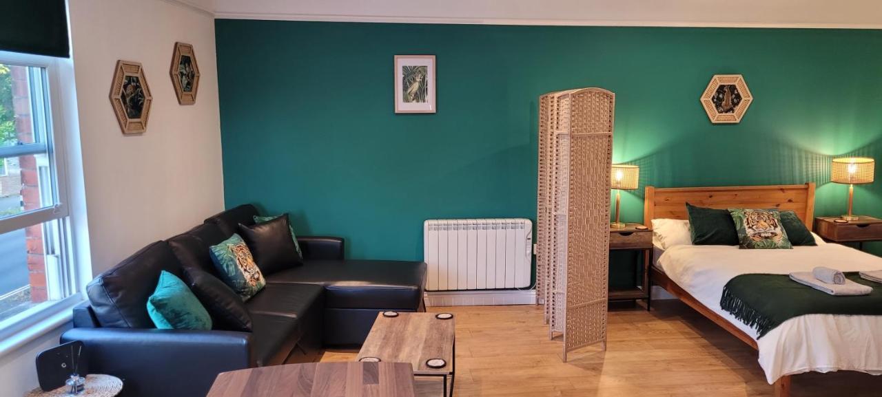 Leckhampton Road Apartments - Cheltenham Bagian luar foto