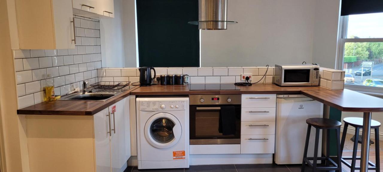 Leckhampton Road Apartments - Cheltenham Bagian luar foto