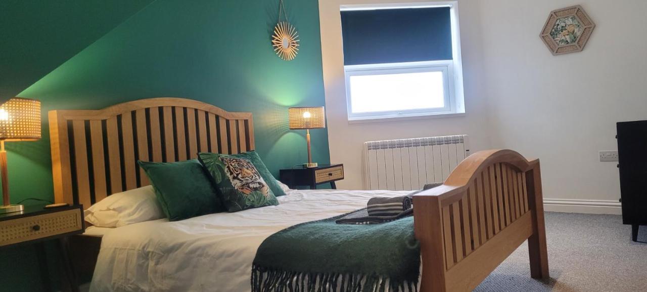 Leckhampton Road Apartments - Cheltenham Bagian luar foto