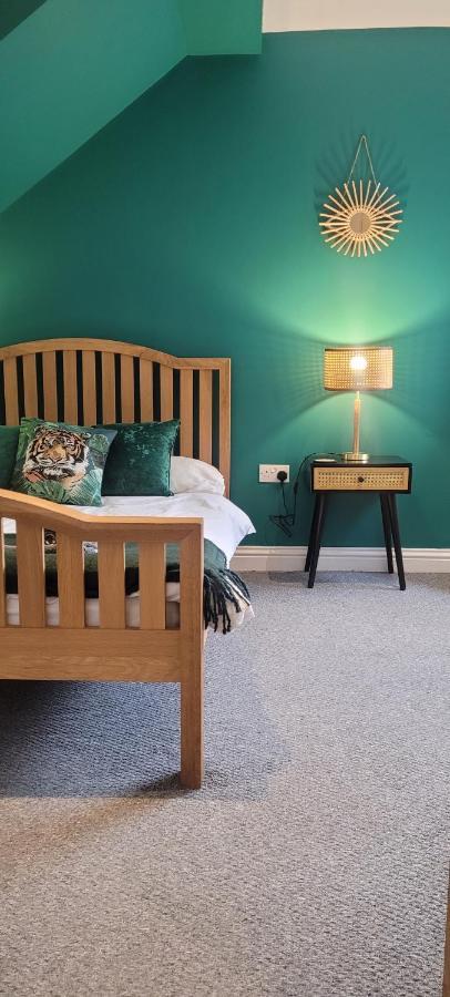 Leckhampton Road Apartments - Cheltenham Bagian luar foto