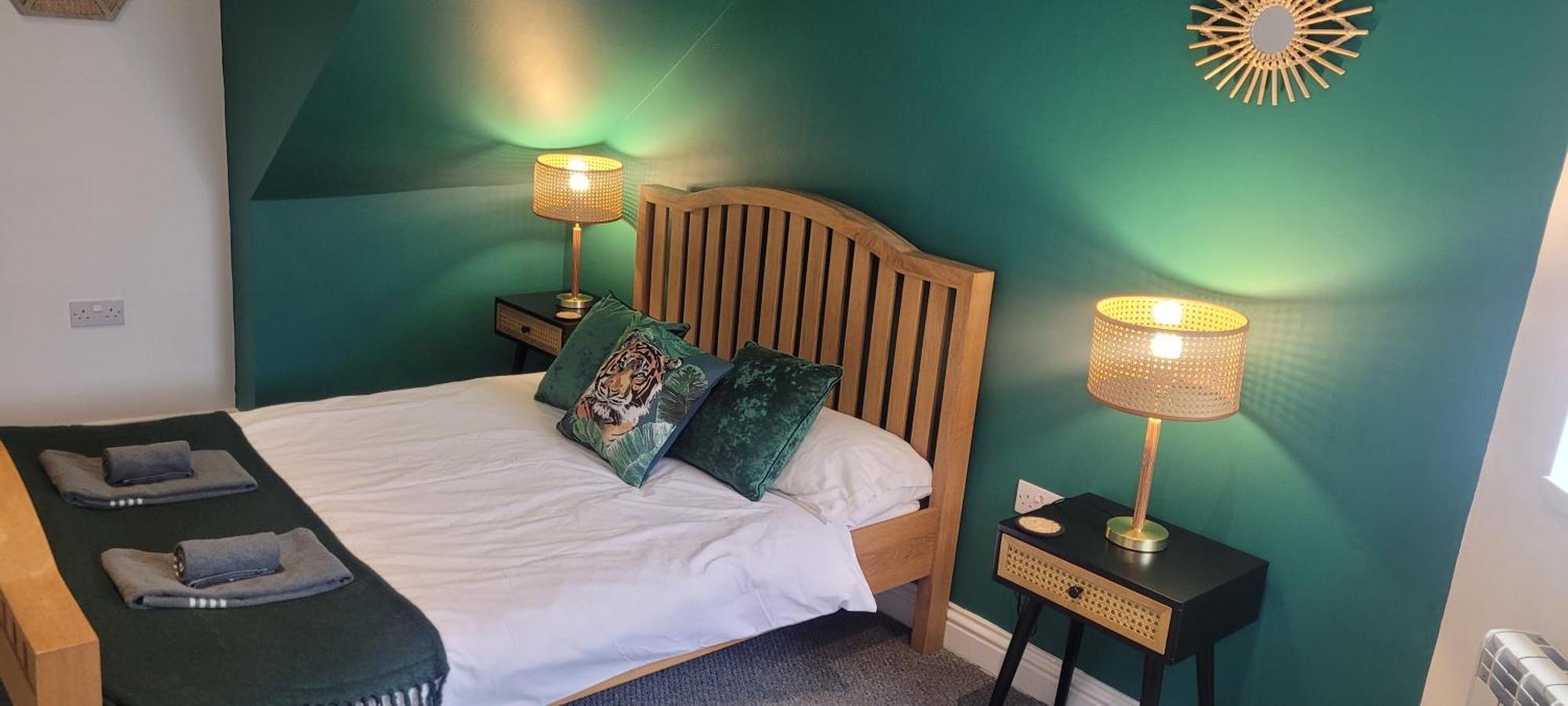 Leckhampton Road Apartments - Cheltenham Bagian luar foto