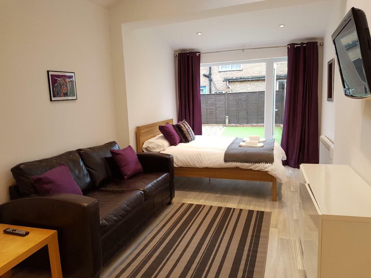 Leckhampton Road Apartments - Cheltenham Bagian luar foto